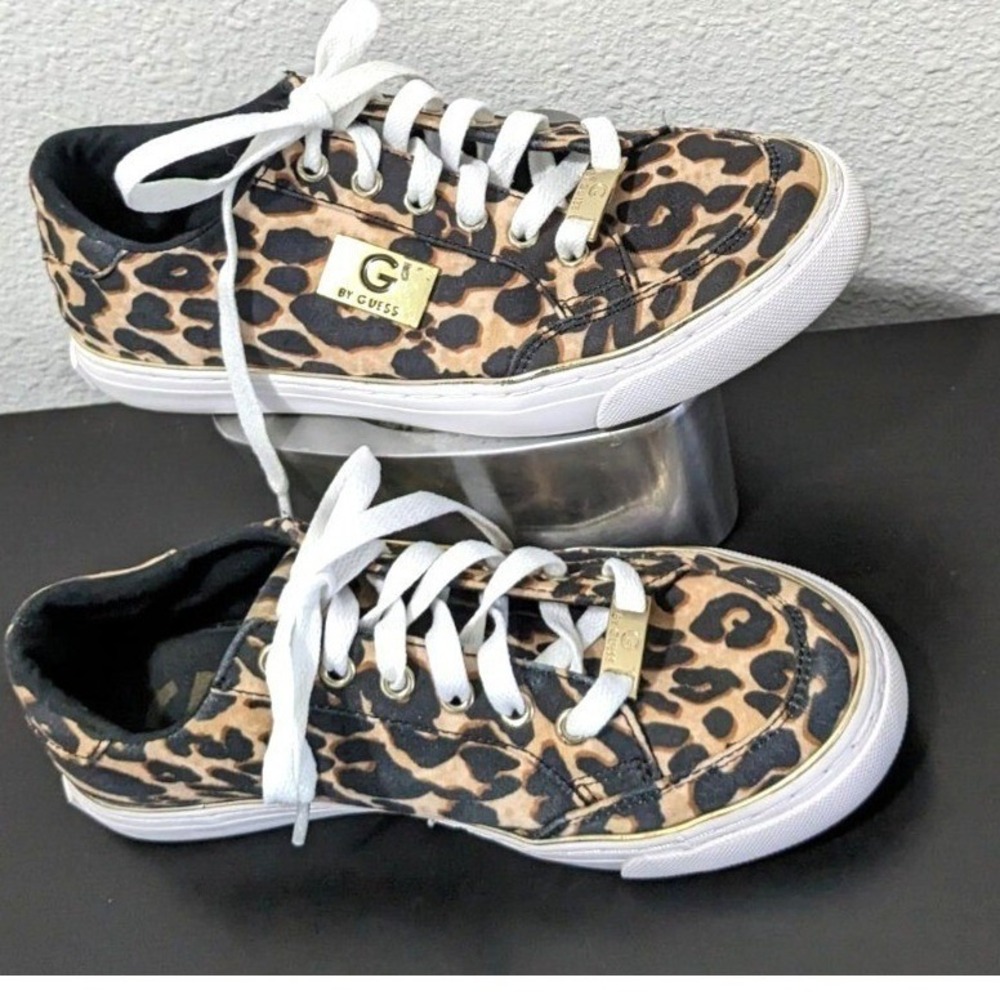 G by Guess Leopard Print Sneakers Womens 5.5M Casual Fashion Lace-Up Shoes - Picture 2 of 10